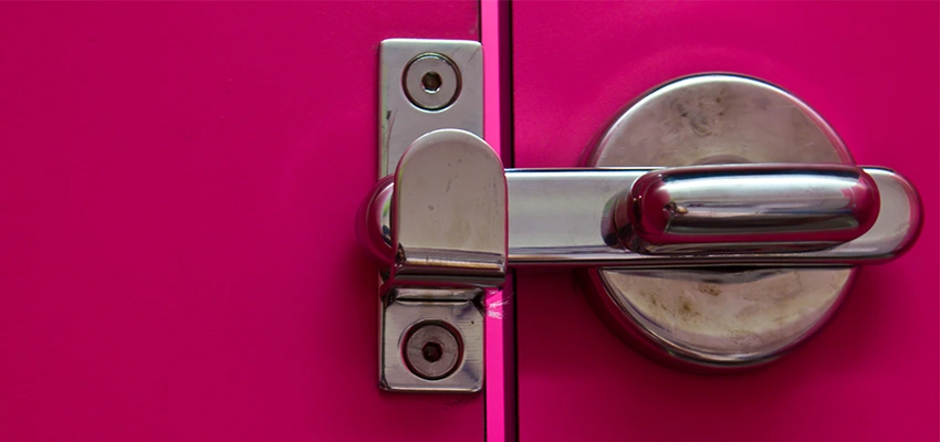 Childproof Gate Lock in Moorpark, California