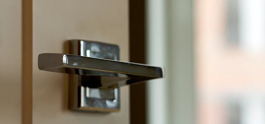 Door Lever Knob Repair in Moorpark, California