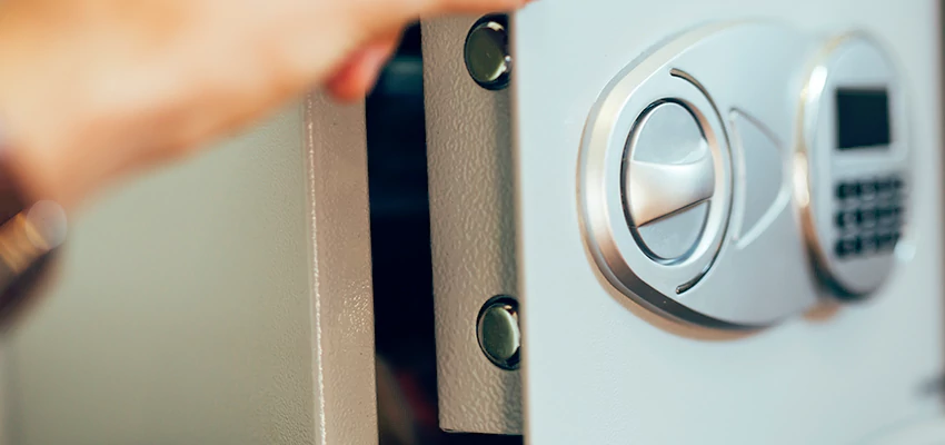 Fingerprint Safe Openers in Moorpark, CA